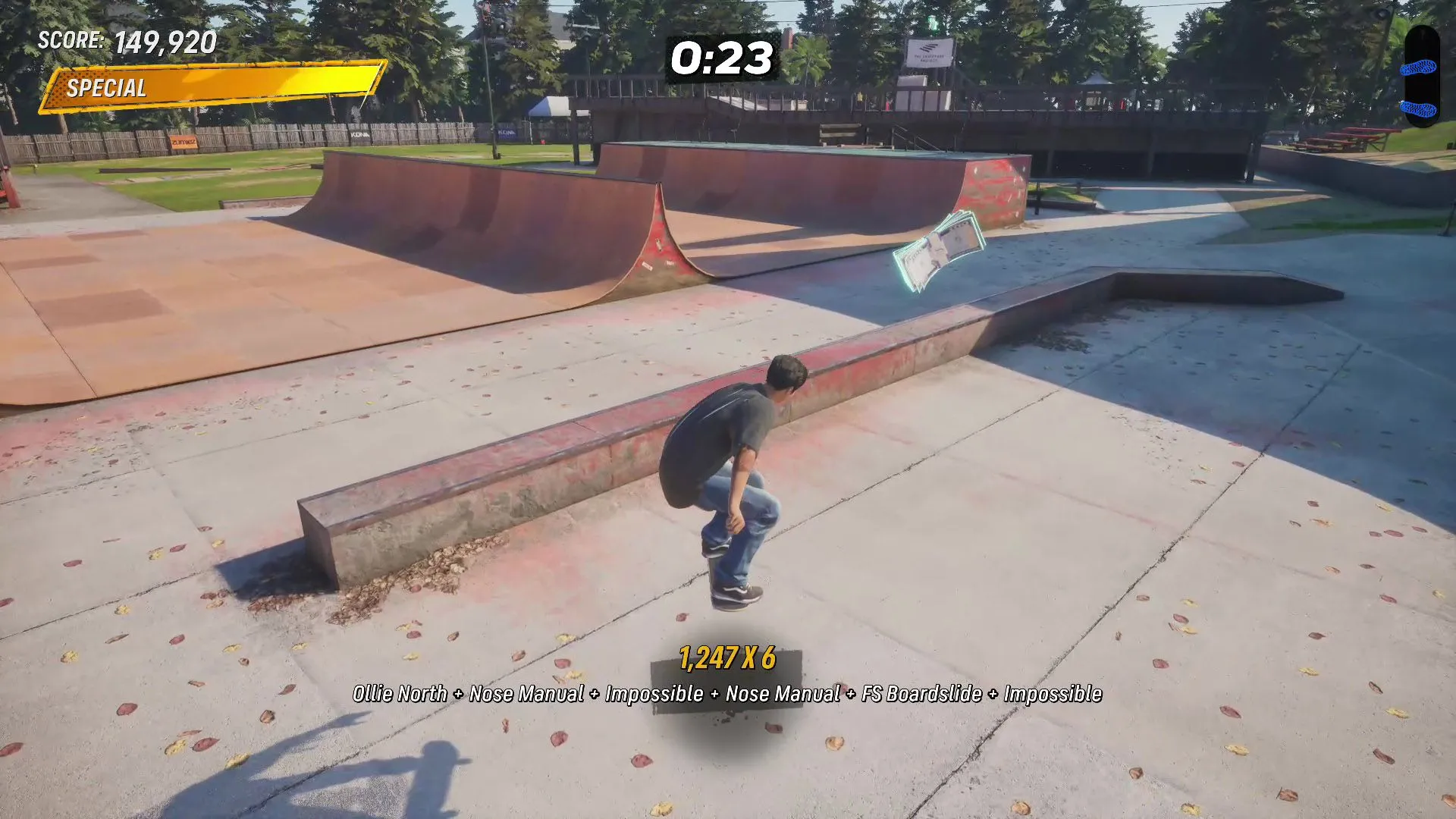 Cận cảnh vị trí tiền mặt thứ hai gần các bậc thang và bệ trượt trong Tony Hawk's Pro Skater 3+4 Kona