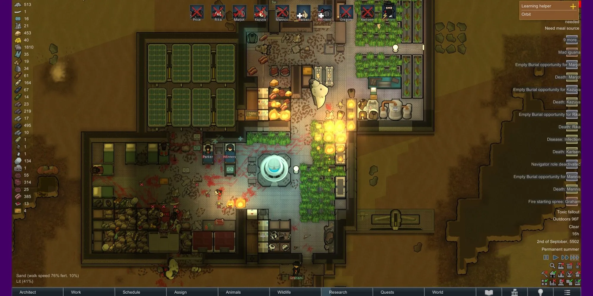 Cảnh tượng thuộc địa RimWorld tan hoang sau cuộc tấn công của Mechanoid, lửa cháy lan và nhiều người khai hoang đã ngã xuống.