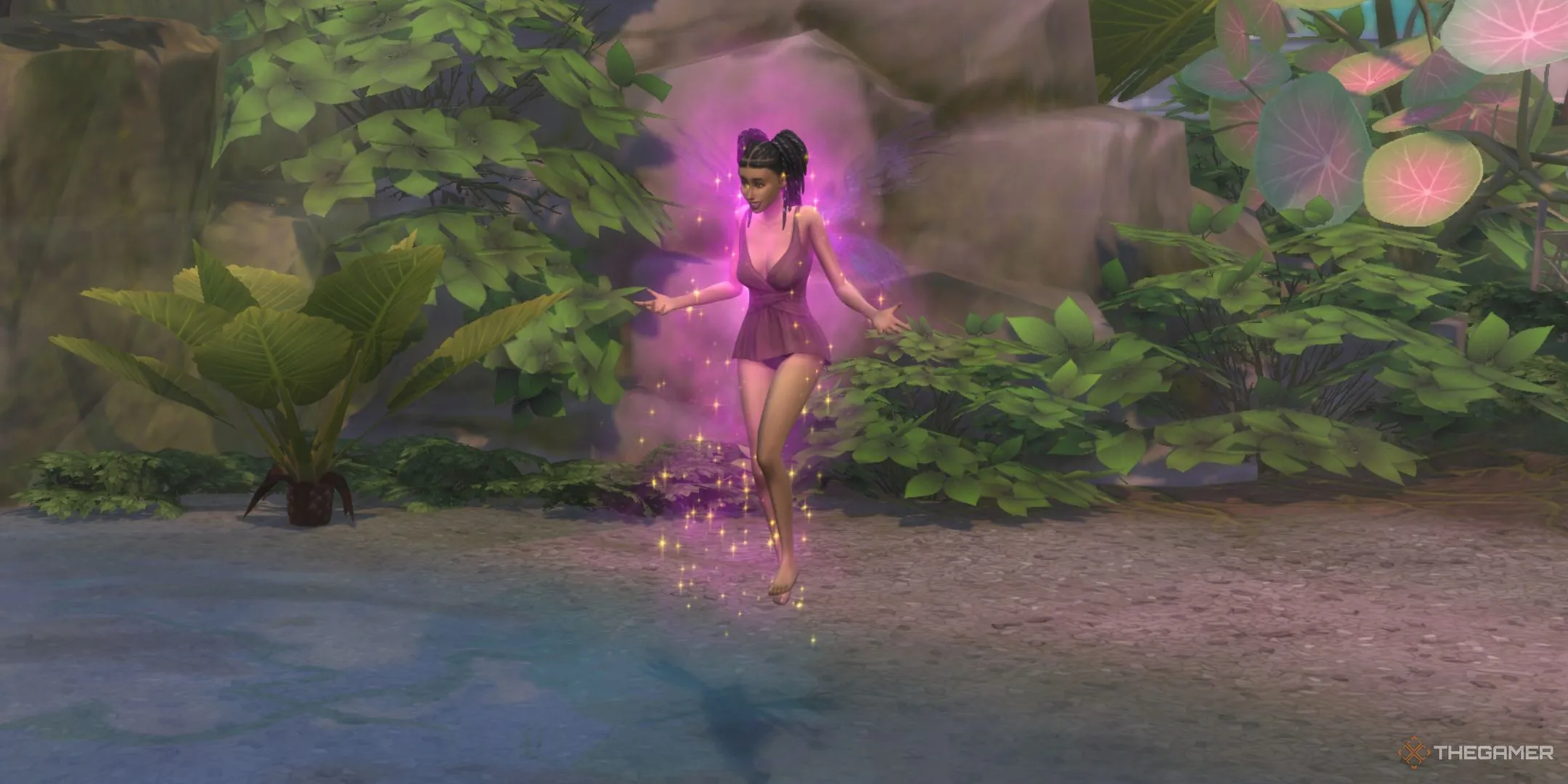 Một Sim tiên mọc cánh ở suối trăng trong The Sims 4 Enchanted By Nature.