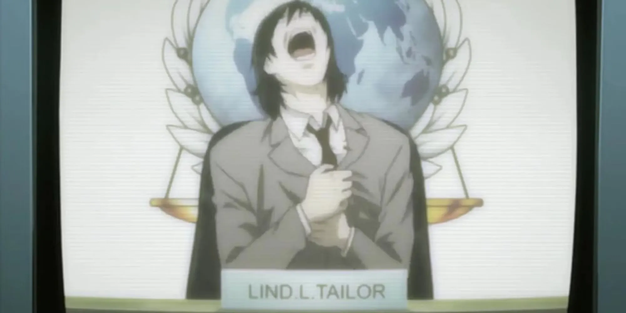 Light Yagami cười nhếch mép khi nhận ra mình bị lừa bởi L và Lind L. Tailor